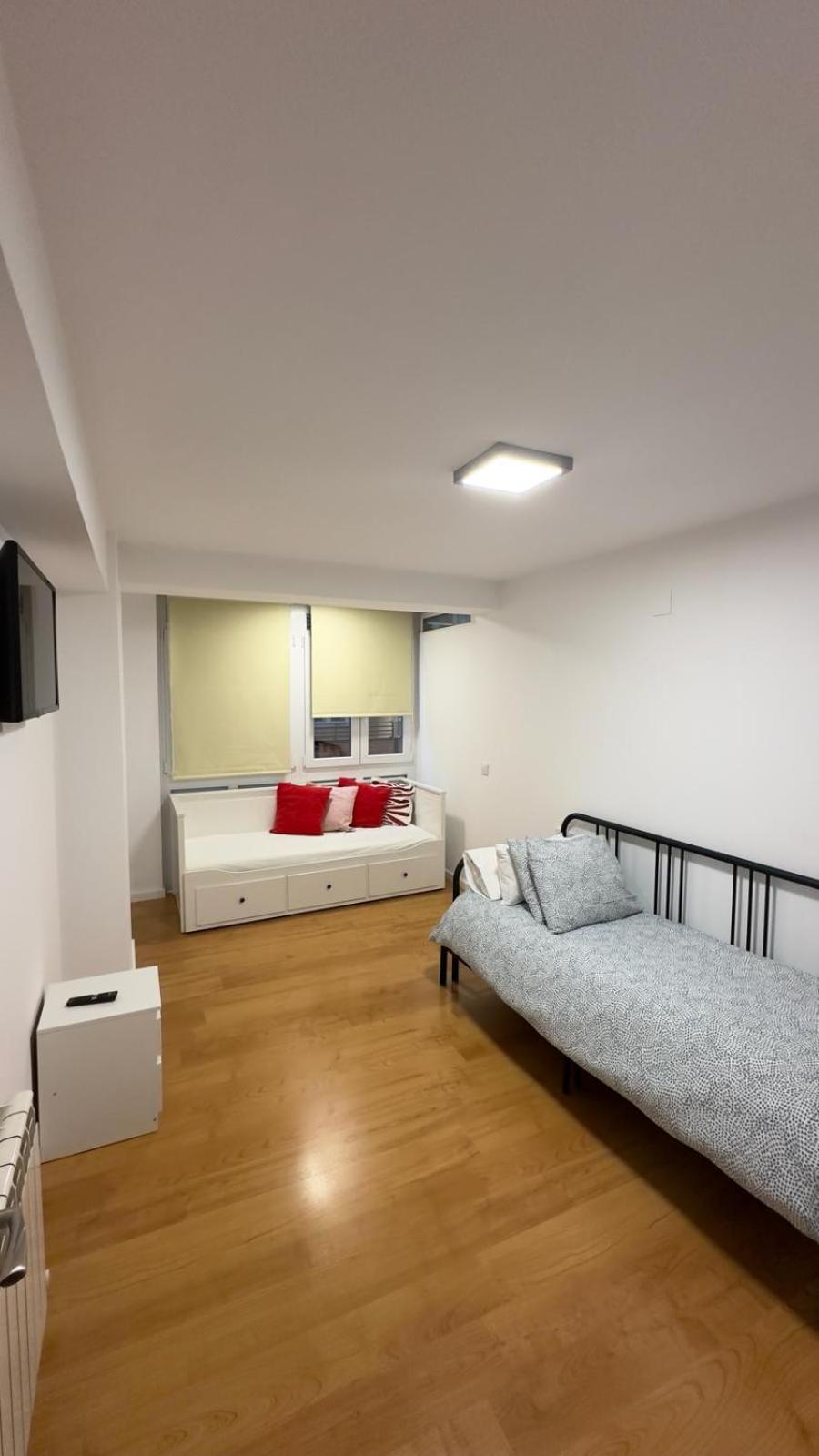 Apartamento De Lucerito Apartment Jaca Bagian luar foto